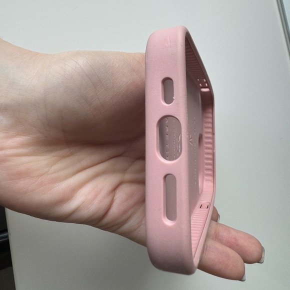 Casetify case for iPhone 13 pro - Picture 4 of 5